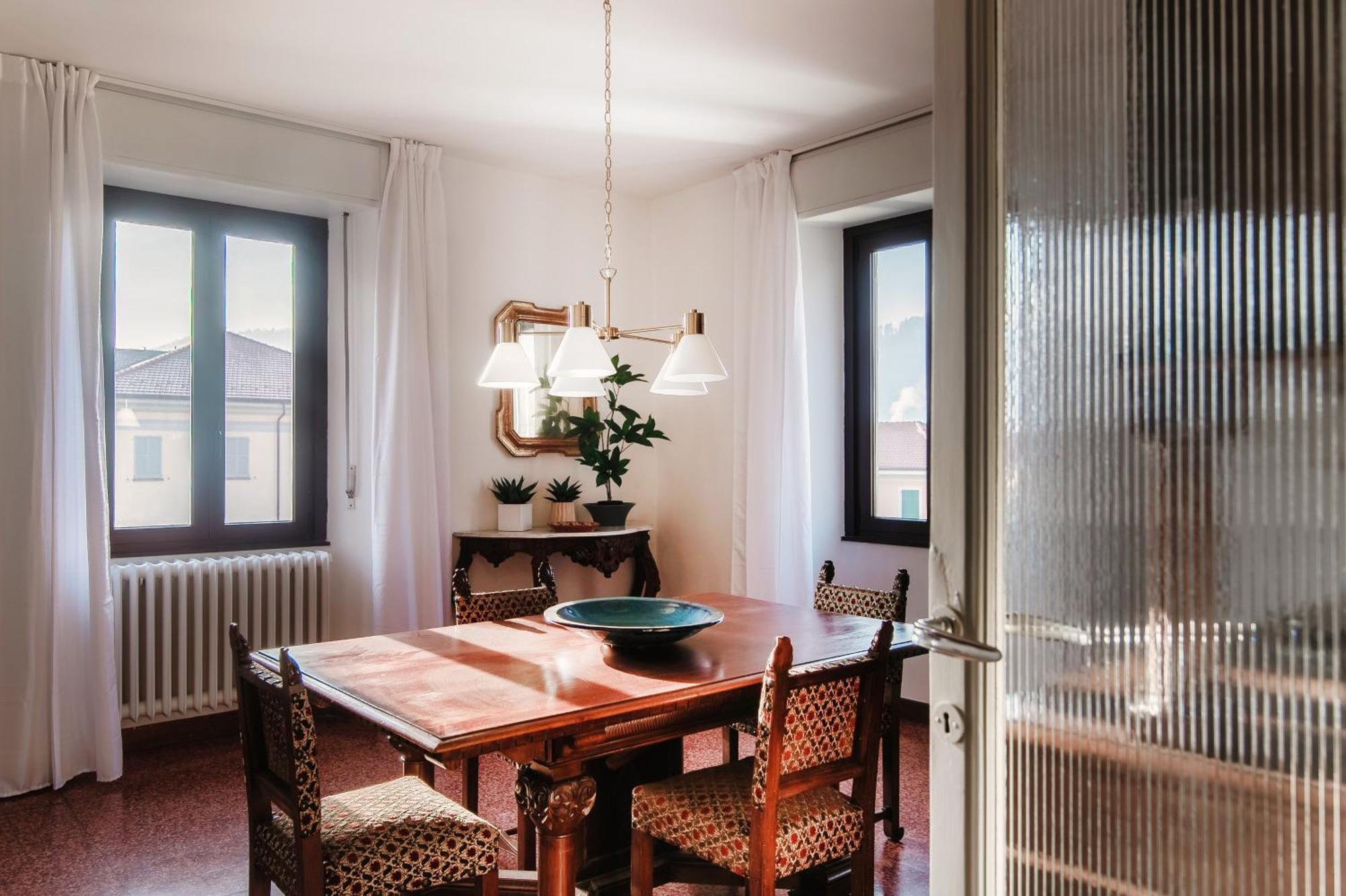 Stella Apartment By Quokka 360 - Past And Present In Como Eksteriør billede